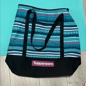 Tupperware Teal Turquoise Patterned Tote with Black base